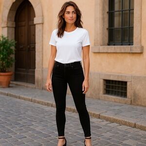 NWT Liverpool Women’s Madonna Skinny Knit Legging Pants in‎ Black